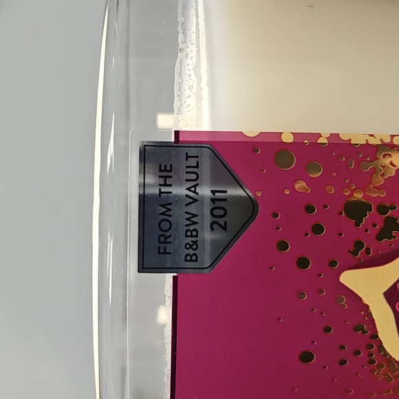 Bath & Body Works White Barn "BROWN SUGAR & FIG" 3-Wick Candles - Set of 2 - Picture 2 of 4